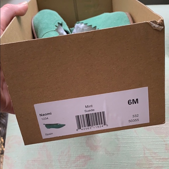 🆕NWT Anthropologie Klub Nico Naomi Scalloped Flat - Picture 13 of 16